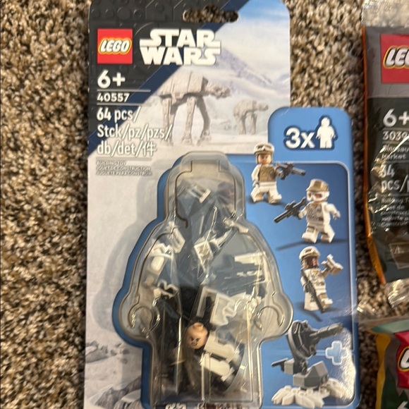 LEGO Creator Train, Jurassic World, and Star Wars Set - Picture 2 of 4